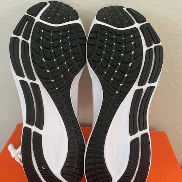 Nike Air Zoom Pegasus 37 Pure Platinum - Picture 5 of 8